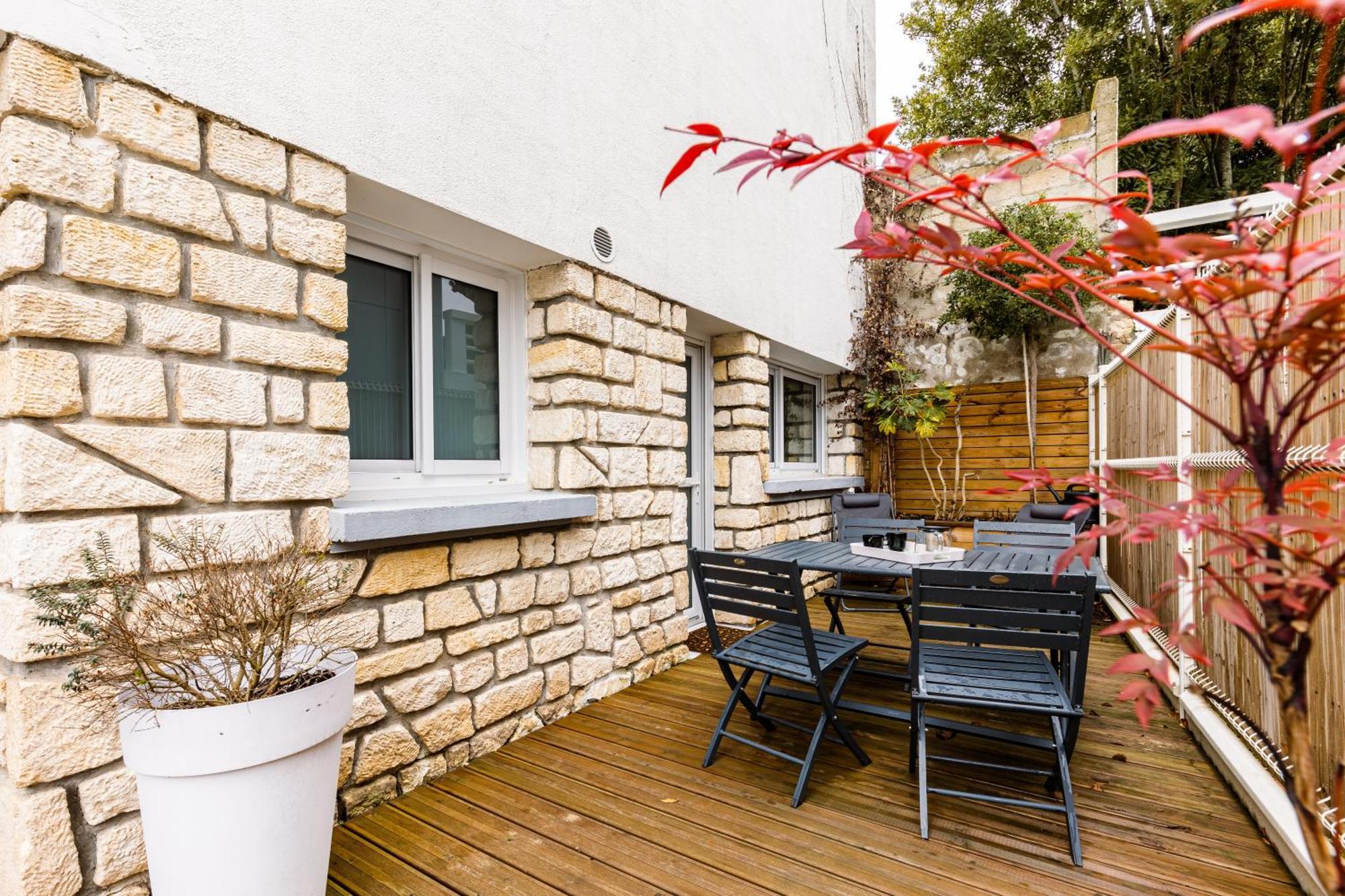 L'Auguste - Appartement Terrasse, 450M De La Plage Royan Exteriér fotografie